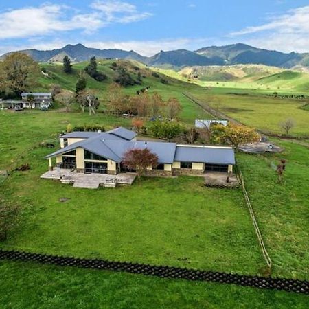 Waiotahe Dairy Farm Hideout Waiotahi Exterior photo