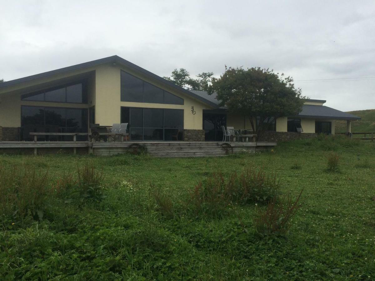 Waiotahe Dairy Farm Hideout Waiotahi Exterior photo